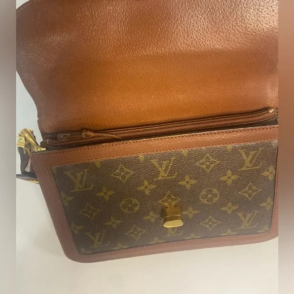 LV - Picture 5 of 11